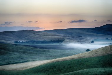 Sunrise Girit senesi içinde