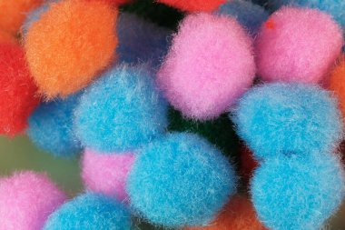 Dekorasyon için kabarık topların renkli hacim arkaplanı makro fotoğrafçılık