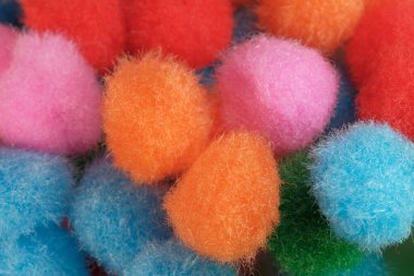 Dekorasyon için kabarık topların renkli hacim arkaplanı makro fotoğrafçılık