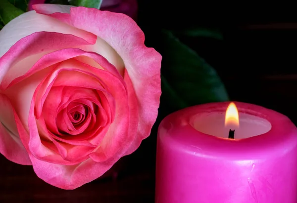 Candle Burning Next White Red Roses Commemorative Composition Close — Stock Photo, Image