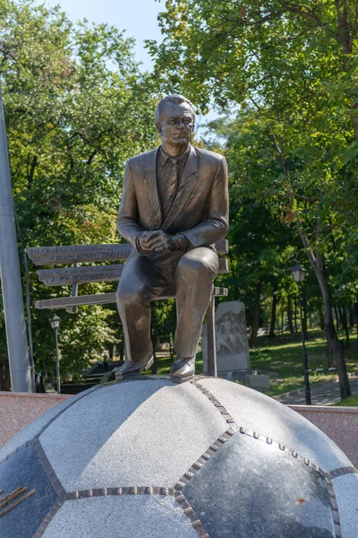 Monument to Ukrainian coach Valery Lobanovsky — Stock Fotó