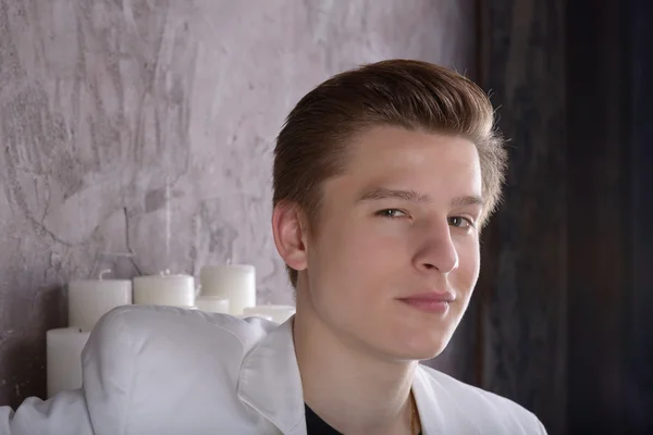 Portrait of a young man — Stock Photo, Image