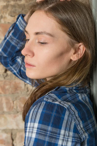 Cute young woman — Stock Photo, Image