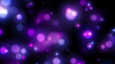 Renkli ışıklar yanıp sönüyor ve gece gökyüzünde büyülü bir atmosfer yaratıyor..