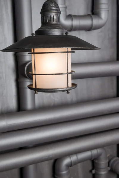 Svävande belysning lampa lyser — Stockfoto
