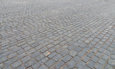 eski parke taşı döşemesi.