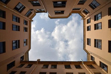 St. Petersburg, Rusya. Eski toprak, alt taraf yukarı doğru..
