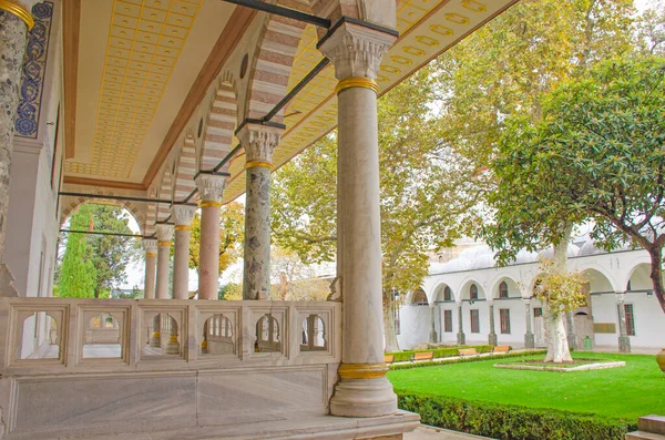 Tapkapi Palace Park Istanbulu Turecko Stará Architektura — Stock fotografie