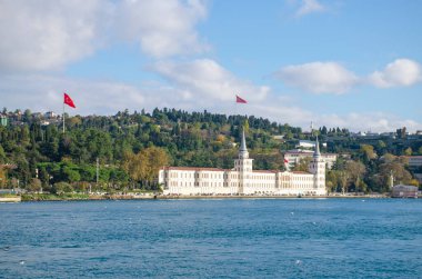 İstanbul 'da deniz kıyısında Türkiye manzarası
