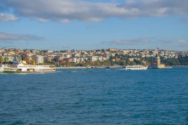 Bir Manzara Manzarası Türkiye Nin Stanbul Daki Bakire Kulesi Deniz — Stok fotoğraf