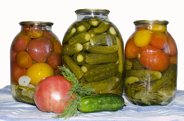 kavanoz domates salatalık