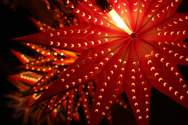 Lindas lanternas tradicionais acesas na oclusão de Diwali fe — Fotografia de Stock