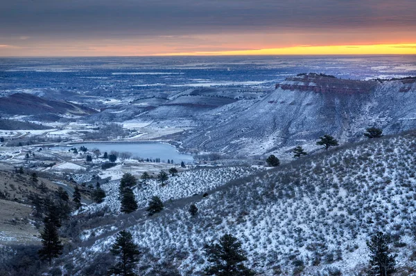 Eerste Zonsopgang Van 2021 Boven Het Flatiron Reservoir Gelegen Het — Stockfoto