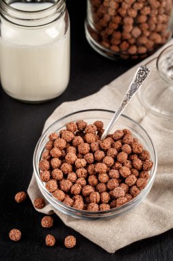 Çikolatalı gevrek topları