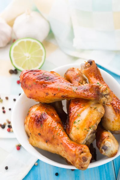 Cosce di pollo arrosto — Foto Stock