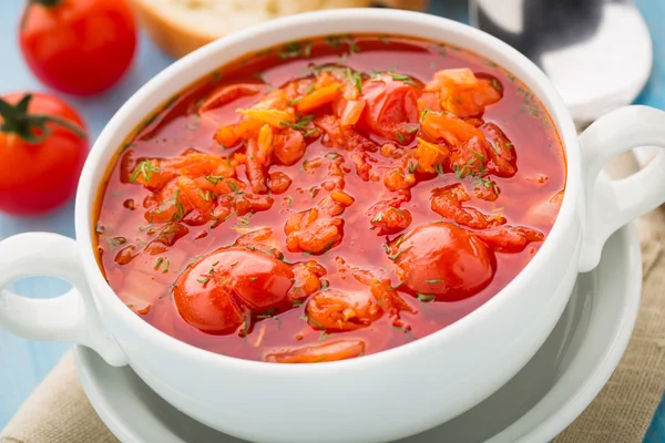 Sopa de verduras en un tazón —  Fotos de Stock