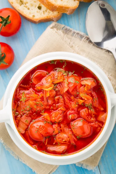 Sopa de verduras en un tazón —  Fotos de Stock