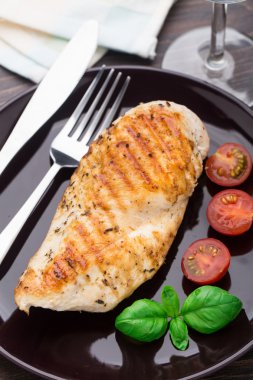 ızgara tavuk göğsü