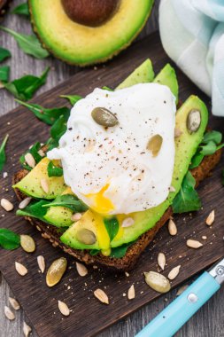 avokado sandviç