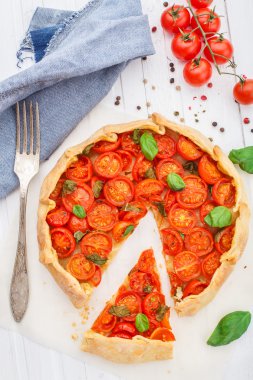 kiraz domates tart