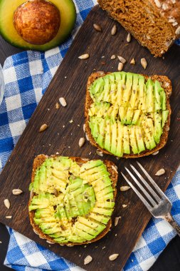 avokado sandviç