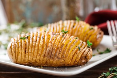 Hasselback Patates