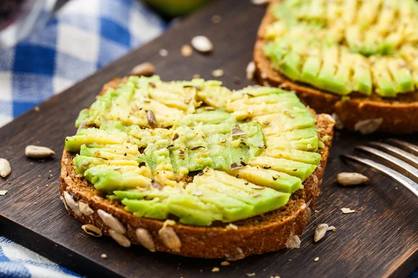 Avocado sandwich — Stock Photo, Image