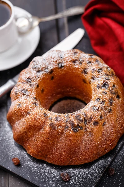 Cake with raisin — Stock Photo, Image