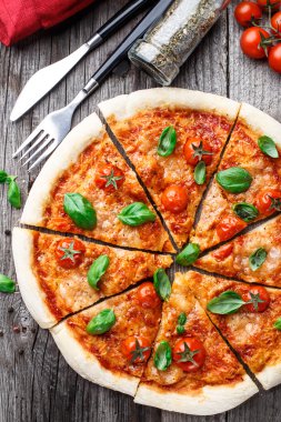 Pizza margherita