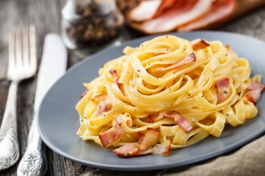 makarna carbonara