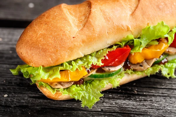 Sandwich mit Gemüse — Stockfoto