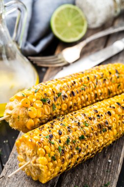 Lezzetli ızgara mısır