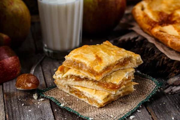 Zelfgebakken appeltaart — Stockfoto