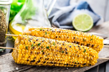 Lezzetli ızgara mısır