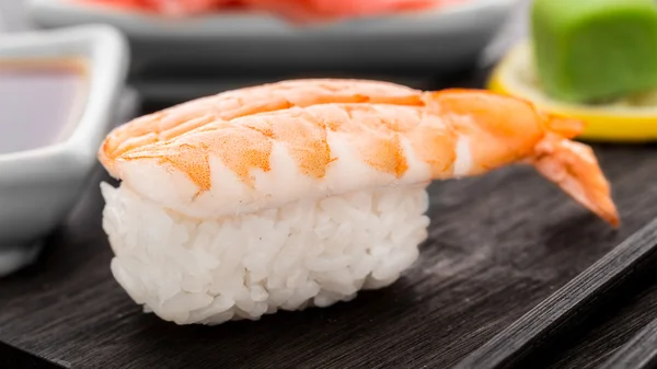 Nigiri sushi with shrimp — Stock Photo, Image
