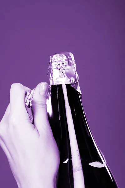 Opening champagne bottle — Stock Photo, Image