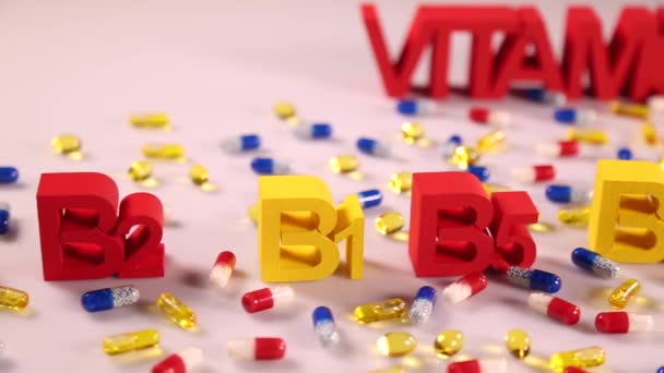Vitamin concept, supplement pills — Stock Video