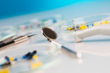 Diş için metal tıbbi ekipman seti