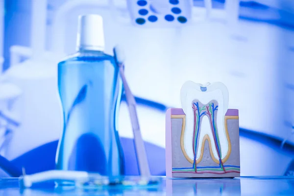 Tandläkarmottagning Verktyg För Medicinsk Utrustning Stockbild