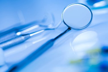 Diş aletleri, sağlık hizmetleri.