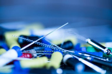 Diş sağlığı sembolleri, Stomatoloji ekipmanları