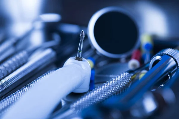 Equipo Dentista Sobre Fondo Azul — Foto de Stock