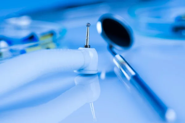 Εξοπλισμός Στοματολογίας Για Οδοντιατρική Περίθαλψη — Φωτογραφία Αρχείου