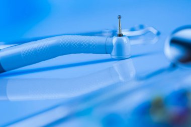 Diş için metal tıbbi ekipman seti