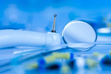 Diş sağlığı için stomatoloji ekipmanları