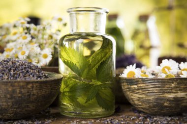 Yağ, doğal ilaç, şifalı bitkiler.