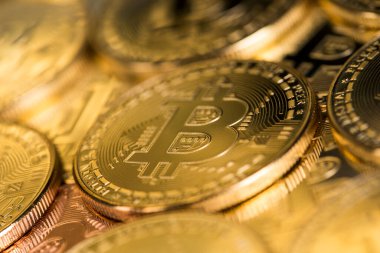 Bitcoin bir kripto para birimi ve dünya çapında ödeme, teknoloji konsepti