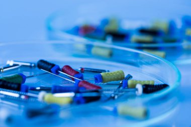 Diş sağlığı için stomatoloji ekipmanları