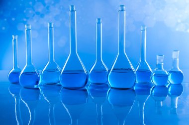 Bilim deneyi, laboratuvar ekipmanları, geliştirme geçmişi