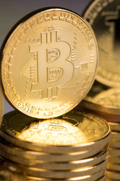 Gouden Bitcoin Coin Buistheid Financiële Achtergrond — Stockfoto